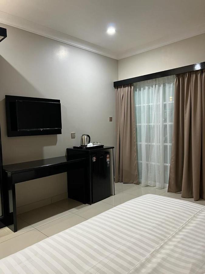Aneeda Inn Пантай-Сенанг Экстерьер фото