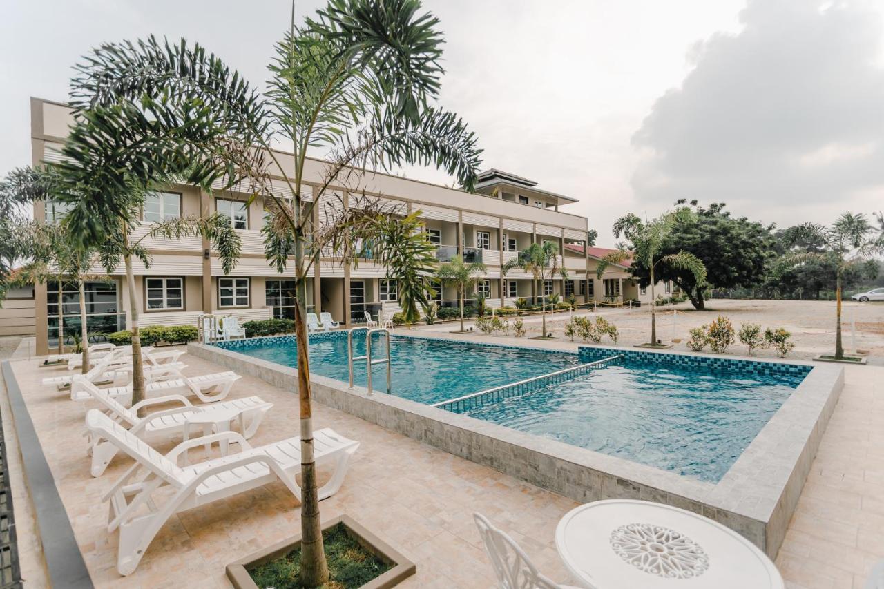 Aneeda Inn Пантай-Сенанг Экстерьер фото